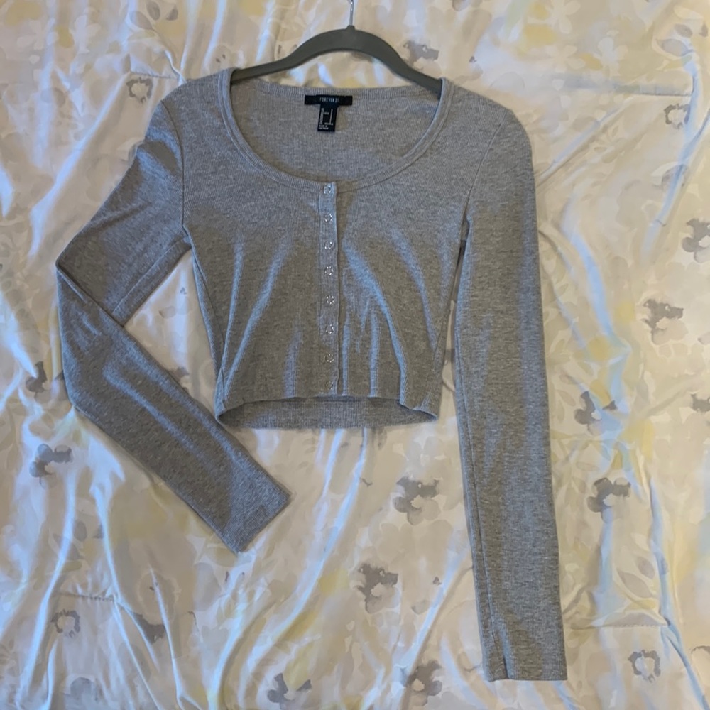 Small Grey Forever 21 crop top